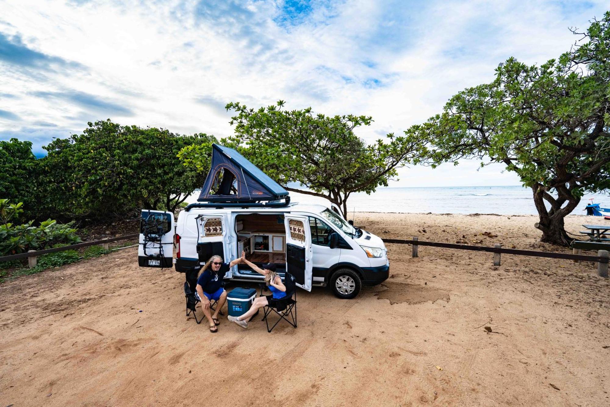 Campcar Maui Jeeps Suvs Hybrid Camper Van Rentals With Equipment And Travel Advice Kahului Kültér fotó